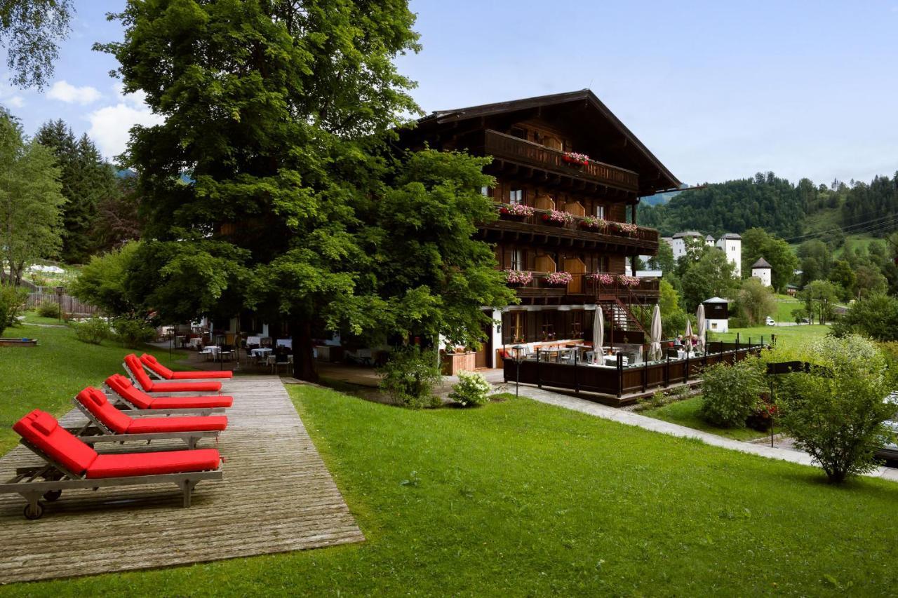 Hotel Zur Post Goldegg Exteriör bild